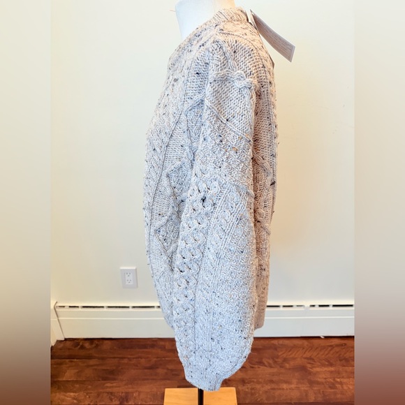 NEW - Made in Ireland wool ARAN MOR Ladies Honeycomb knit Sweater oat colour - Picture 5 of 16